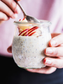 Apple Cinnamon Overnight Oats Image