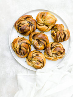 Cardamom Buns Picture
