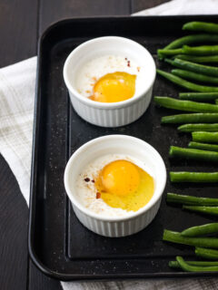 Baked Eggs and Green Beans Image