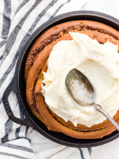 Giant Cinnamon Roll Pic