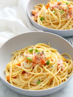 Bucatini with Tomatoes Pic