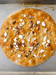 Cheddar Apple Pita Pizza Image