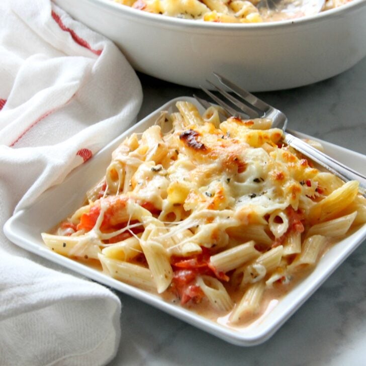 Cheesy Tomato Pasta Bake Photo