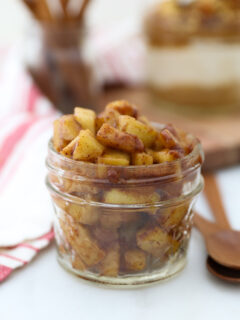 No Bake Mini Apple Pie Cheesecakes Pic