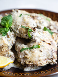 Easy Keto Slow Cooker Middle Eastern Chicken Thighs Pic
