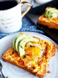 Cheesy Avocado Egg in a Hole Picture