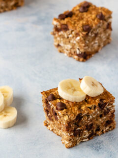 Chocolate Chip Banana Oatmeal Bars Pic