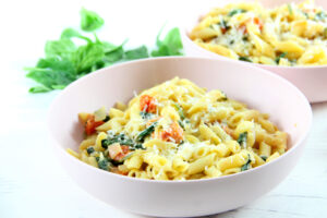 Creamy Tomato Spinach Pasta Recipe - Food Fanatic