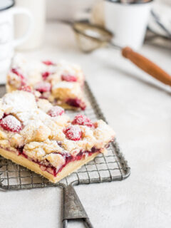 Raspberry Lemon Cookie Bars Picture
