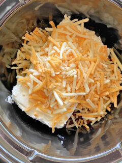 Slow Cooker Chili Cheese Dip Image