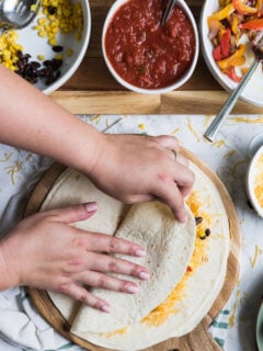How to Make Southwest Veggie Quesadillas Picture