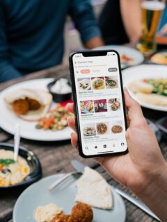 The Top 10 Best Food Podcasts According to Food Fanatic