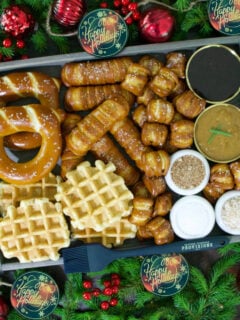Eastern Standard Provisions Co. Comfort & Joy Holiday Gift Box Photo