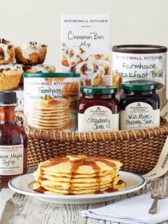 Stonewall Kitchen New England Breakfast Gift Set Photo