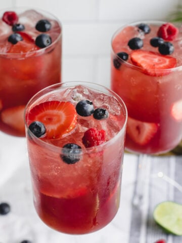 Summer Sangria Recipe Photo