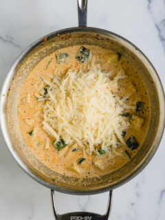How to Make Sundried Tomato Creamy Chicken Linguine - 7