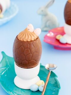 Creative Easter Recipes - Chocolate Mousse Easter Eggs