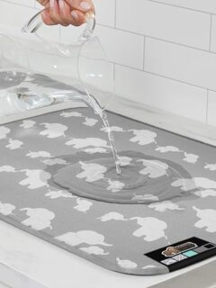 How to Prevent Slips and Falls in the Kitchen Picture