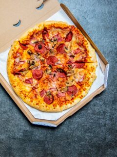 Can You Recycle Pizza Boxes Pic
